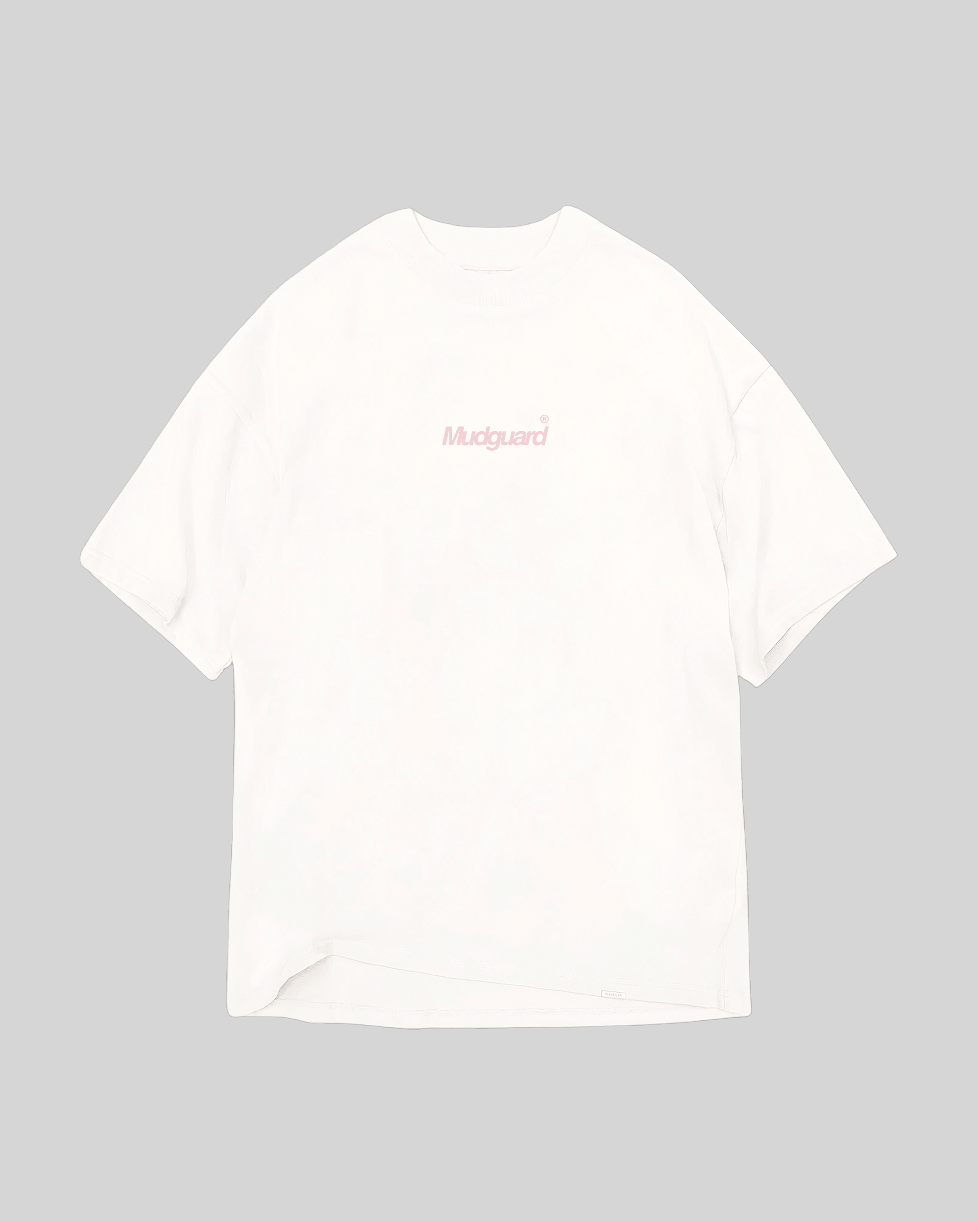 Mudguard Familia Tee back view showing wide fit