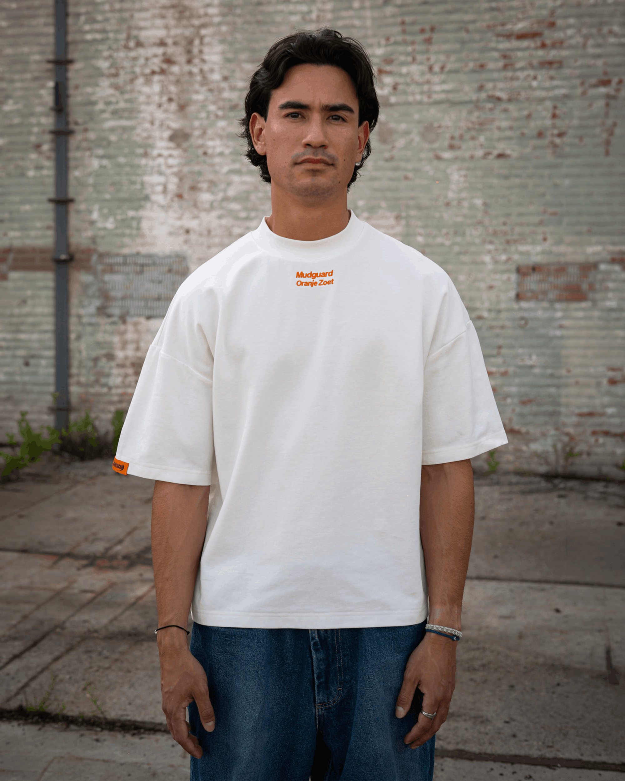 Mudguard x Oranje Zoet x Ploegendienst – BUILT FOR THE PIT Tee-4